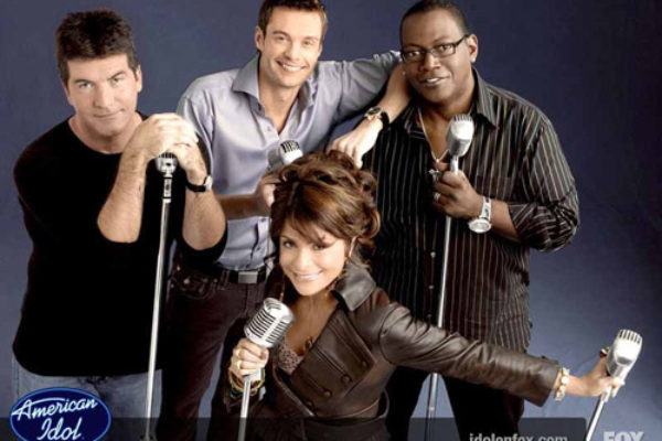 Jurorzy American Idol powoli odchodzą z programu | Foto: FOX
