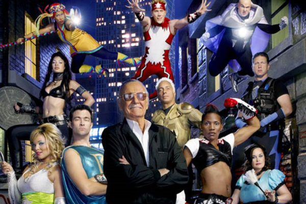 Stan Lee i uczestnicy drugiej edycji Who Wants to be a Superhero? | Foto: Sci Fi Channel