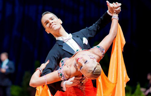 Włoską wersję Tańca z Gwiazdami dotknął kryzys finansowy | fot. Shutterstock