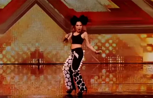 Adriana Deco w brytyjskim "The X Factor" | fot. YouTube